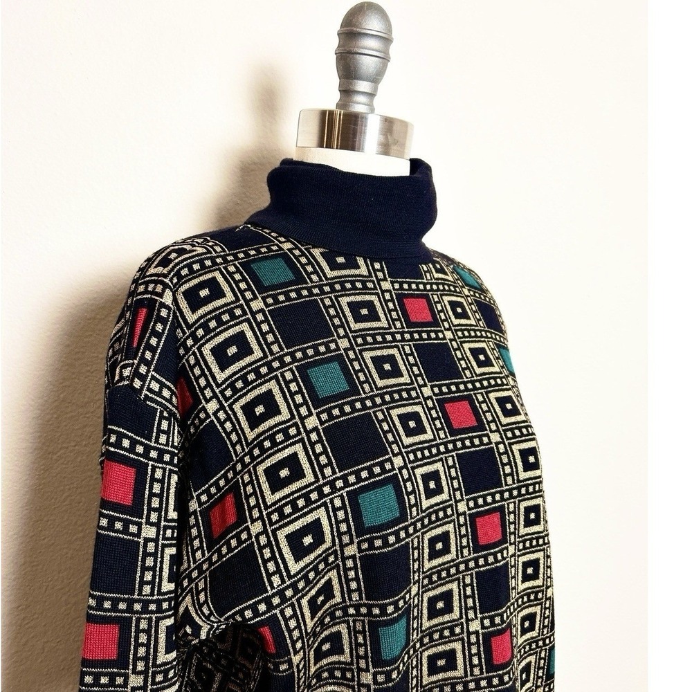 VTG Classiques Entier Merino Wool Metallic Geometric‎ Turtleneck Sweater Black M